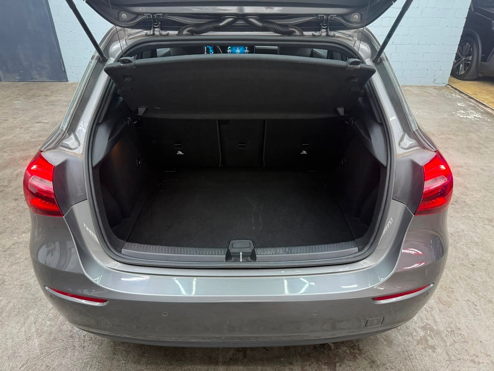 Mercedes-Benz A180d | Widescreen | lückenlos Mercedes | TÜV ne – Bild 8