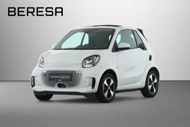 Smart fortwo cabrio EQ passion Schnelllader Sitzhzg