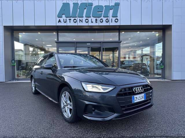 Audi A4 Avant40 2.0tdi 190cv s-tronic camera nav