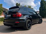 BMW X5 xDrive30d | M-Paket | AHK | Standheizung - BMW X5 mit Diesel-Antrieb: Leder, Navigationssystem