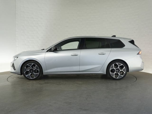 Astra L ST ULTIMATE AUTOMATIK+AHK+NAVI+360 GRAD