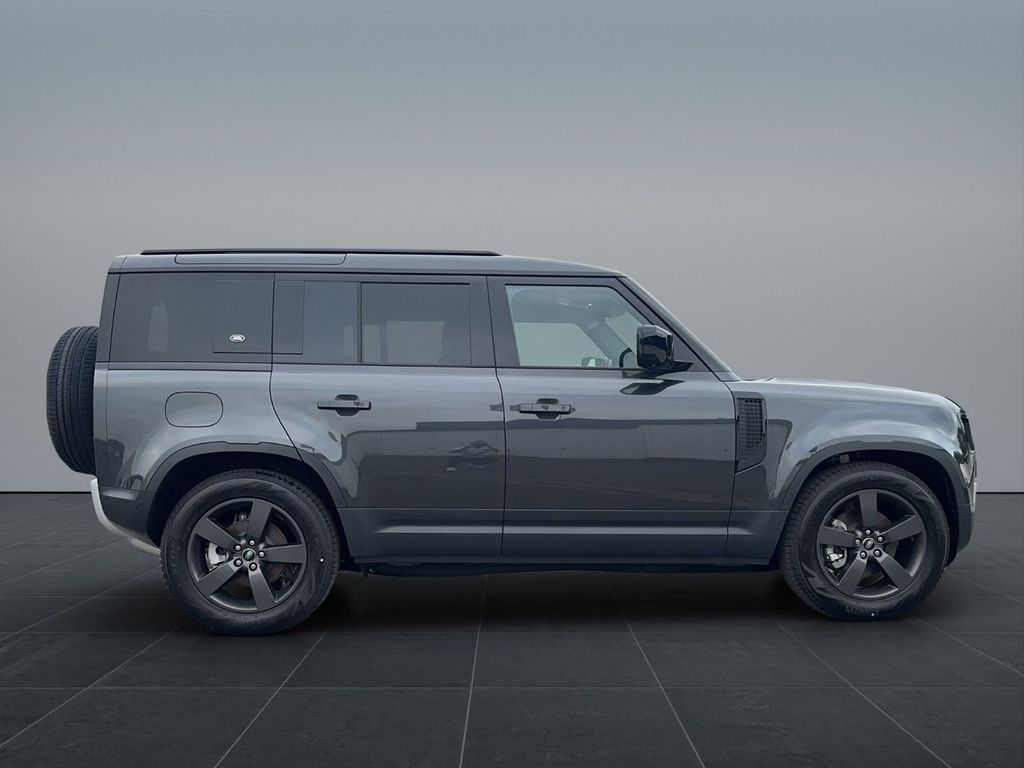 LAND-ROVER Defender 2024