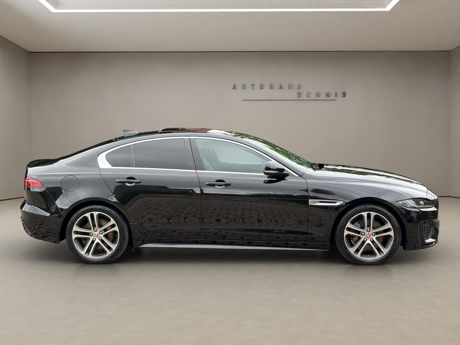Jaguar XE D180 E R-Dynamic SE  Pano/Leder/360°