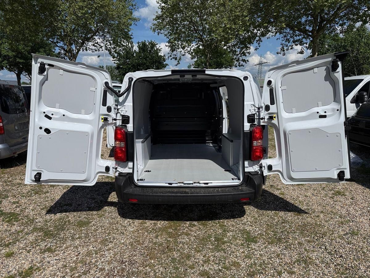 Fahrzeugabbildung Fiat eScudo XL Kastenwagen 100 kW