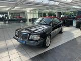 Mercedes-Benz 320CE Cabrio 040 schwarz - Mercedes-Benz 320: Cabrio