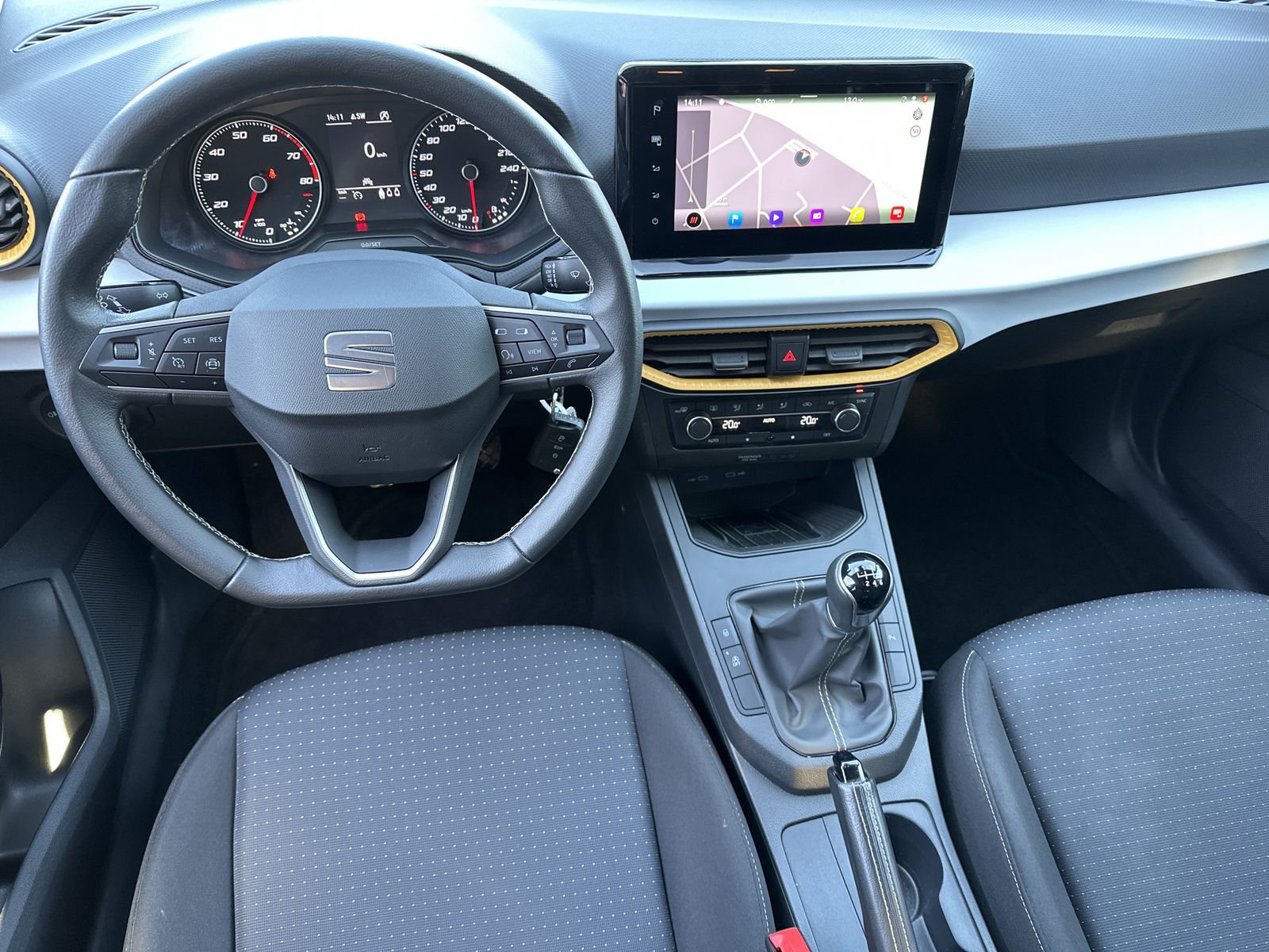 Fahrzeugabbildung SEAT Ibiza 1.0 TSI Style 5-Türer NAV+LED+CARPLAY+1HD