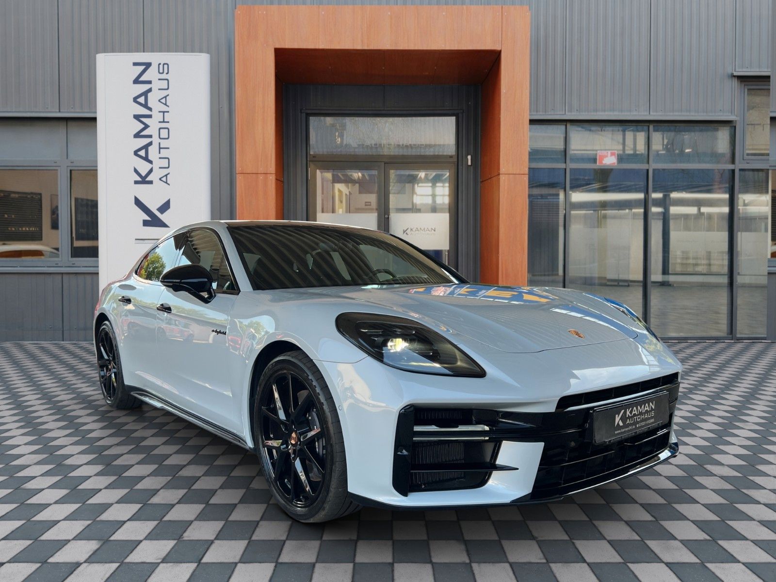 Porsche Panamera 4 E-Hyb Sport Design Sportabgas 21 Alu foto 3