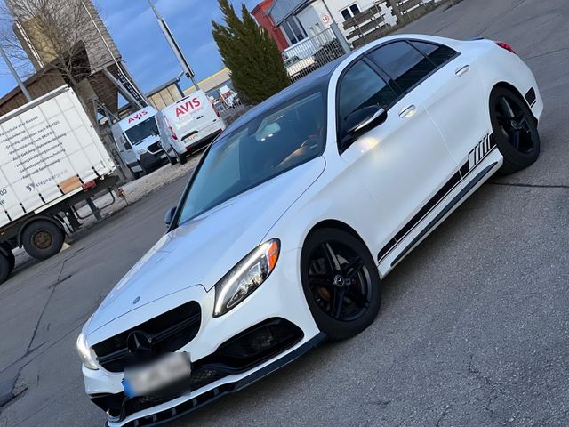 Mercedes-Benz Mercedes C300 W205 US Import