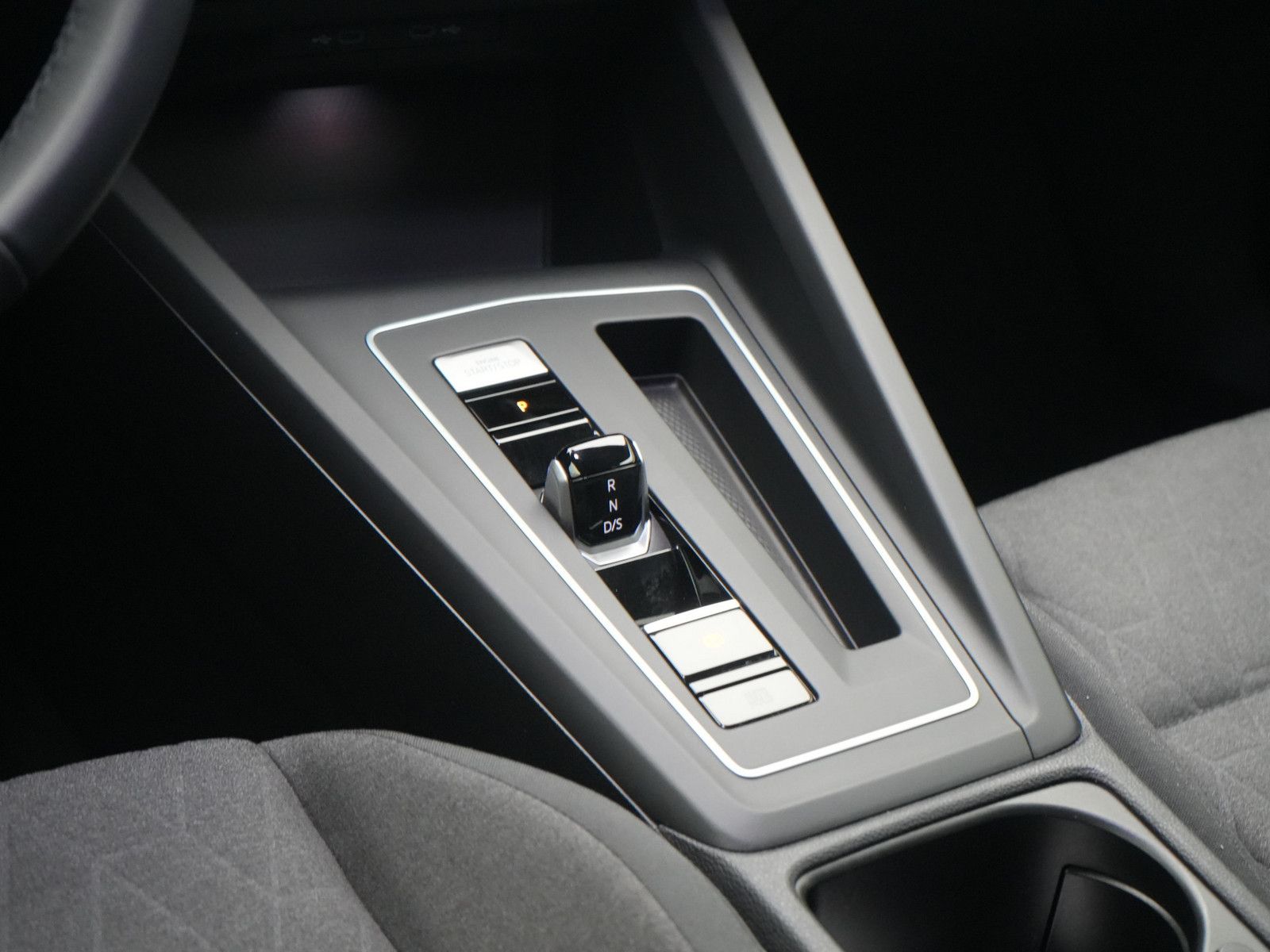 Volkswagen Golf - Bild 11