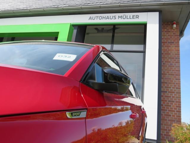 Skoda Superb Combi Sportline 1.8TSI AHK StHZ var. LB