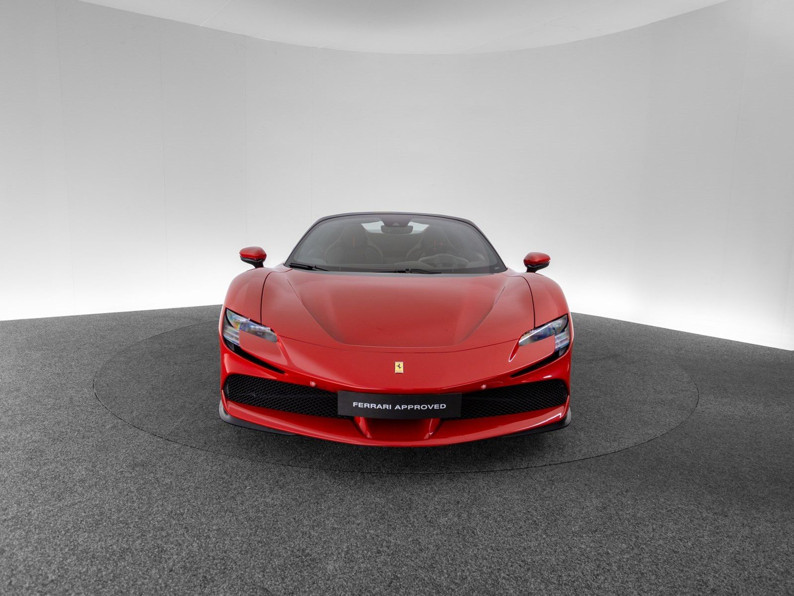 Ferrari SF90 Spider FERRARI SINGEN imagem 2