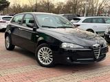 Alfa Romeo ANDERE 147 1.6 TS ECO 16V Distinctive - Alfa Romeo: 1.6