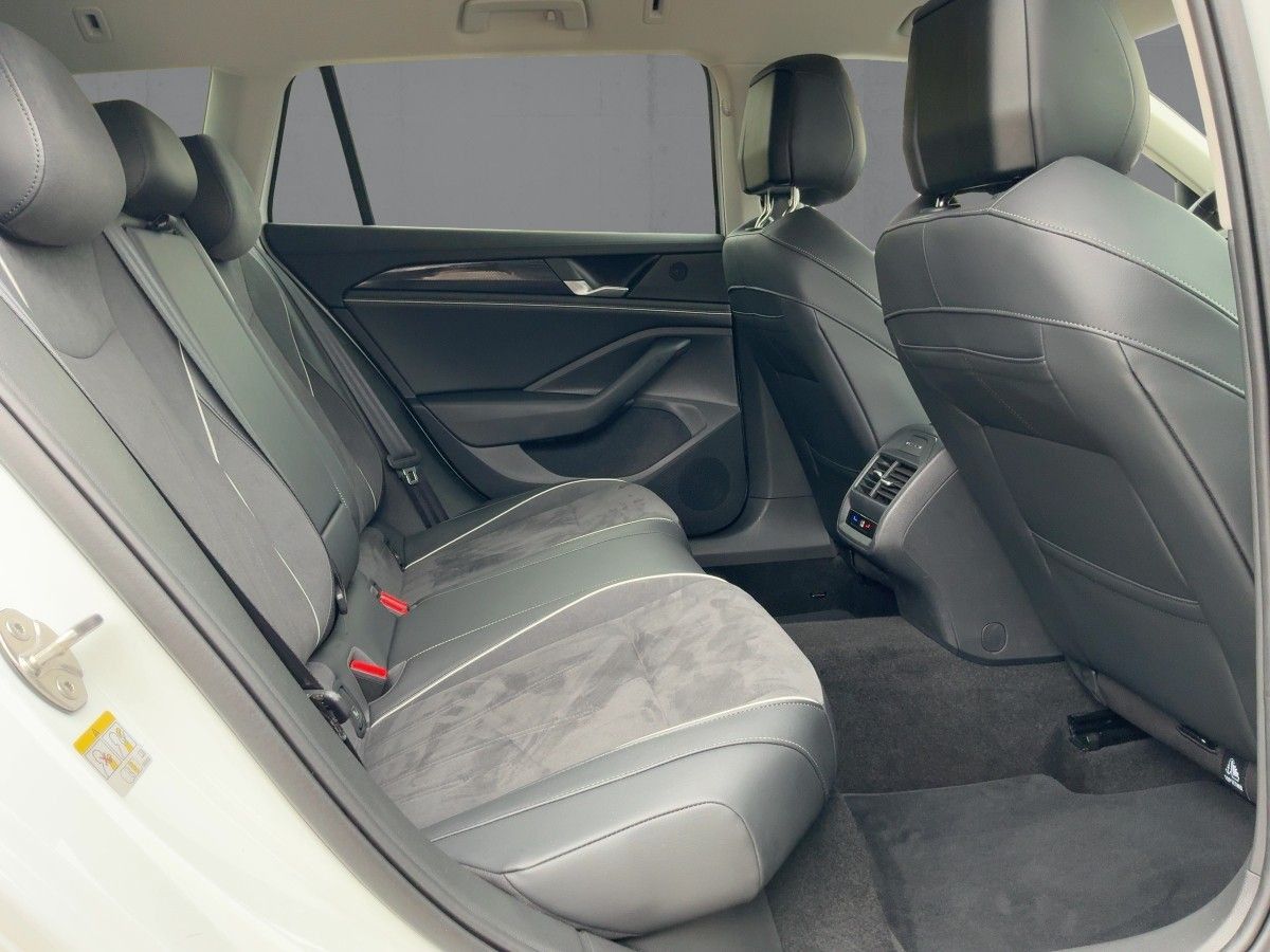 Volkswagen Passat Variant - Bild 13