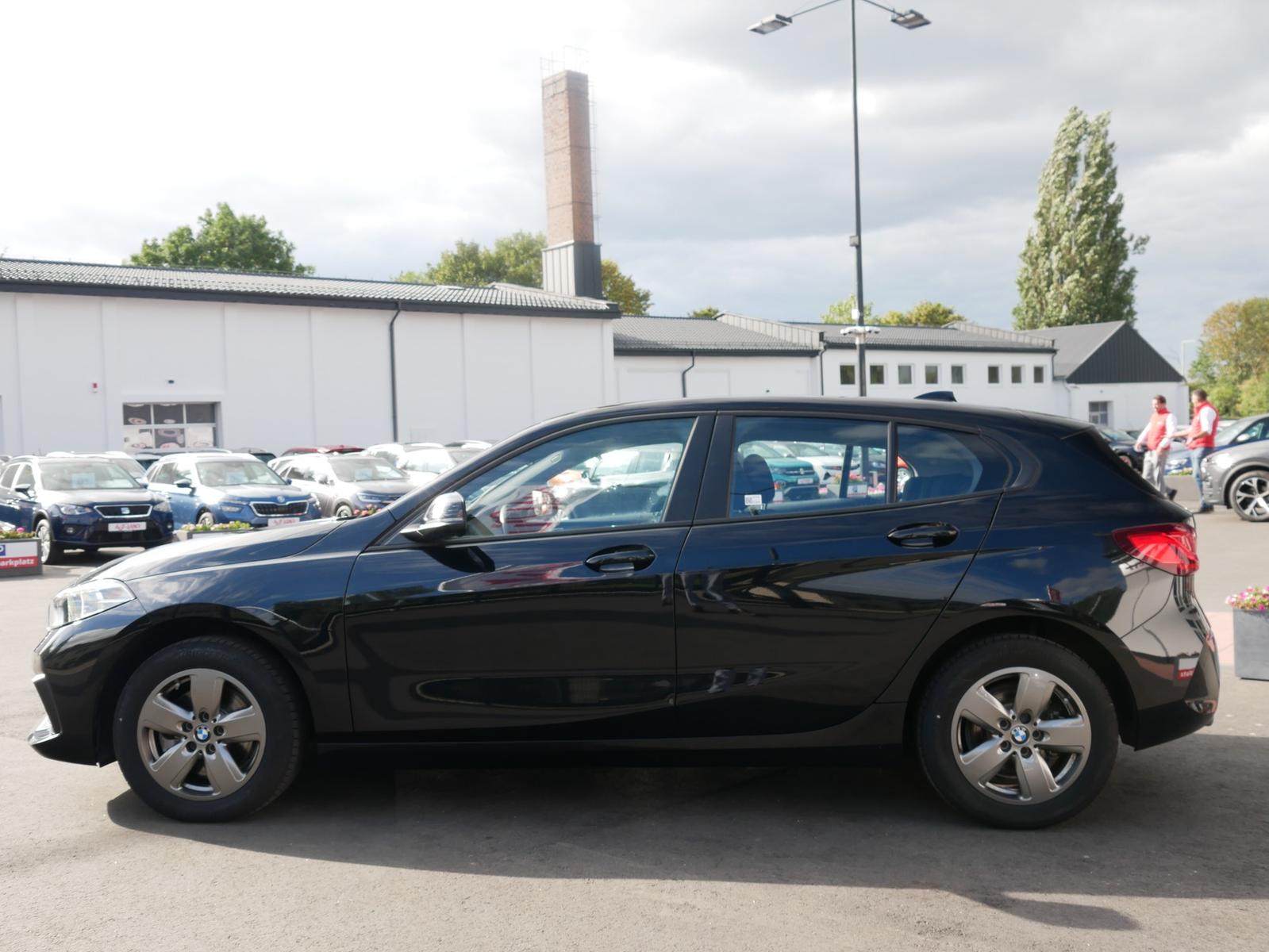 BMW 118 i Advantage Virtual Cockpit el. Heckklappe, миниатюра 2
