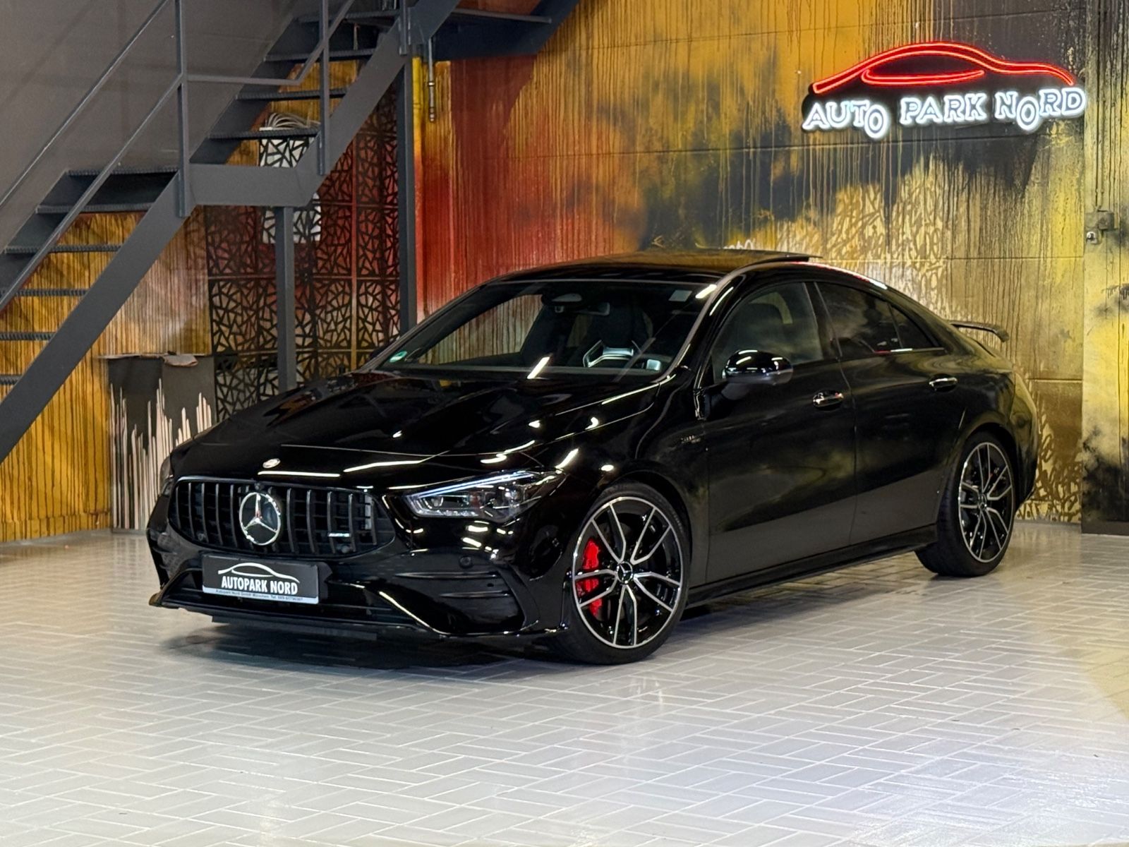 MERCEDES-BENZ CLA 35 AMG
