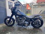 Harley-Davidson Street Bob - CHOPPER VON 126 BIS 250 CCM