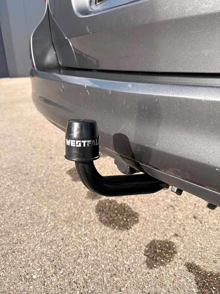 Opel Astra 2012 — photo 10