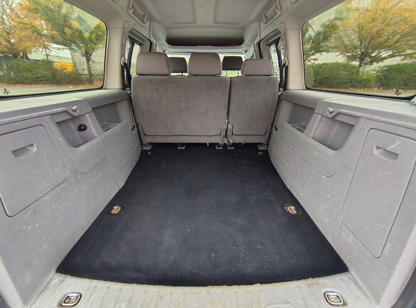 Volkswagen Caddy 2008 — photo 10
