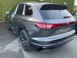 Volkswagen Touareg 3.0 TDI V6 R-LINE Black, AHK, HuD, Luft, - Volkswagen Touareg: V6