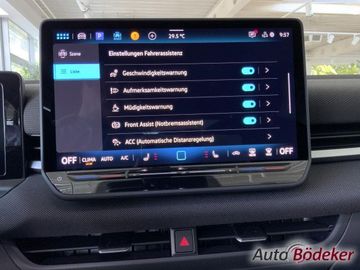 Volkswagen T-Roc Life 1.5 l eTSI OPF 85 kW (116 PS) Navi
