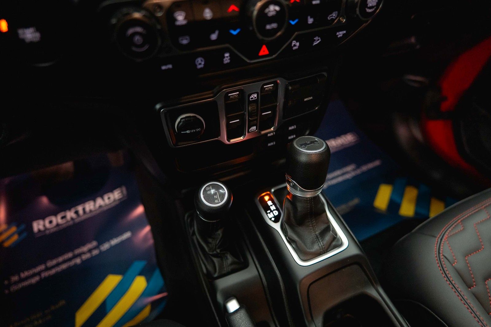 Fahrzeugabbildung Jeep Wrangler 2.0 T UNLIMITED SPORT S OFFROAD 4x4 LED