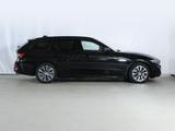 BMW 320 e Touring Sportsitze HIFI LiveCockpitPlus - BMW 3er Reihe Gebrauchtwagen in Frankfurt
