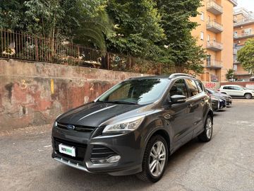 Ford Kuga - 4