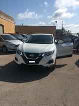 Nissan Qashqai 1.6 dCi 2WD Business - Nissan Qashqai mit Diesel-Antrieb: Kombi, Automatik