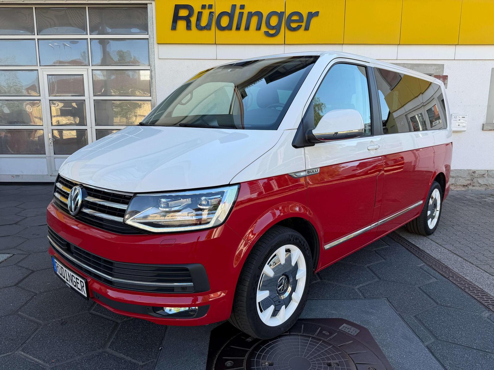 Volkswagen T6 Multivan 70 Jahre Bulli ATM/ACC/LEDER/DCC/DYN