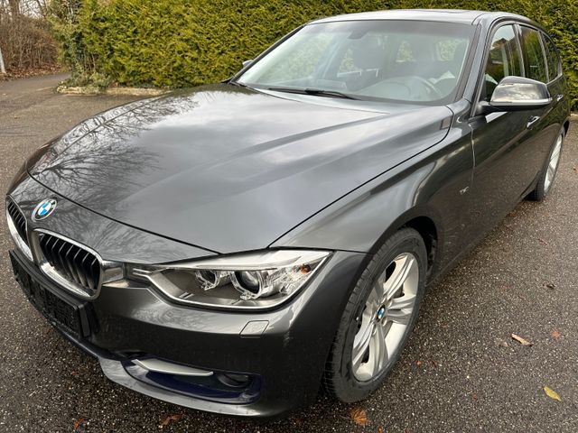 BMW 320i Touring SPORT LINE 1.HAND PANO ALU XENON