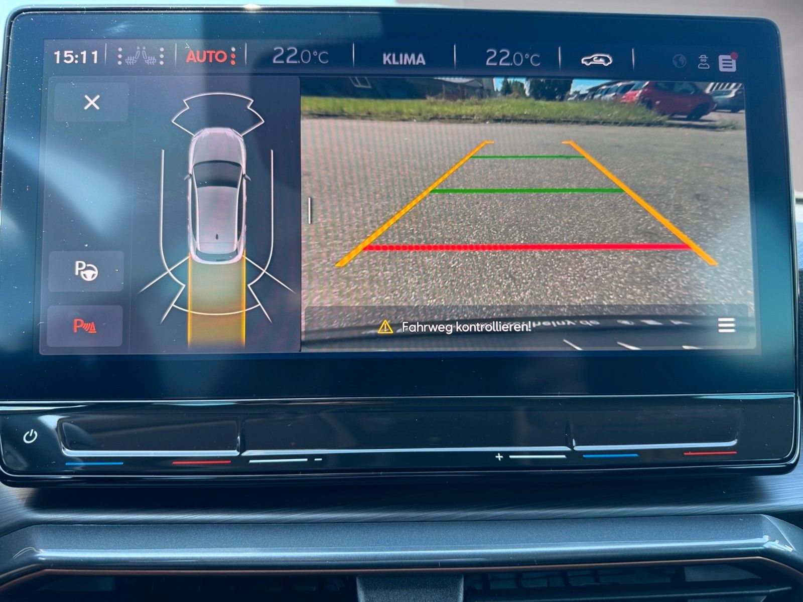 Fahrzeugabbildung CUPRA Leon 1.5 eTSI