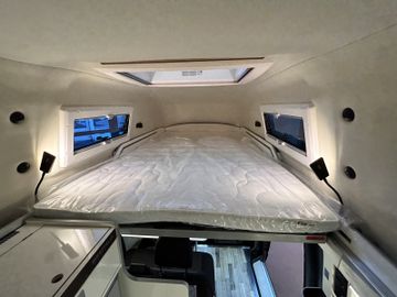 Westfalia Club Joker 150PS  Hochdach EDITION ACC 3.Bett