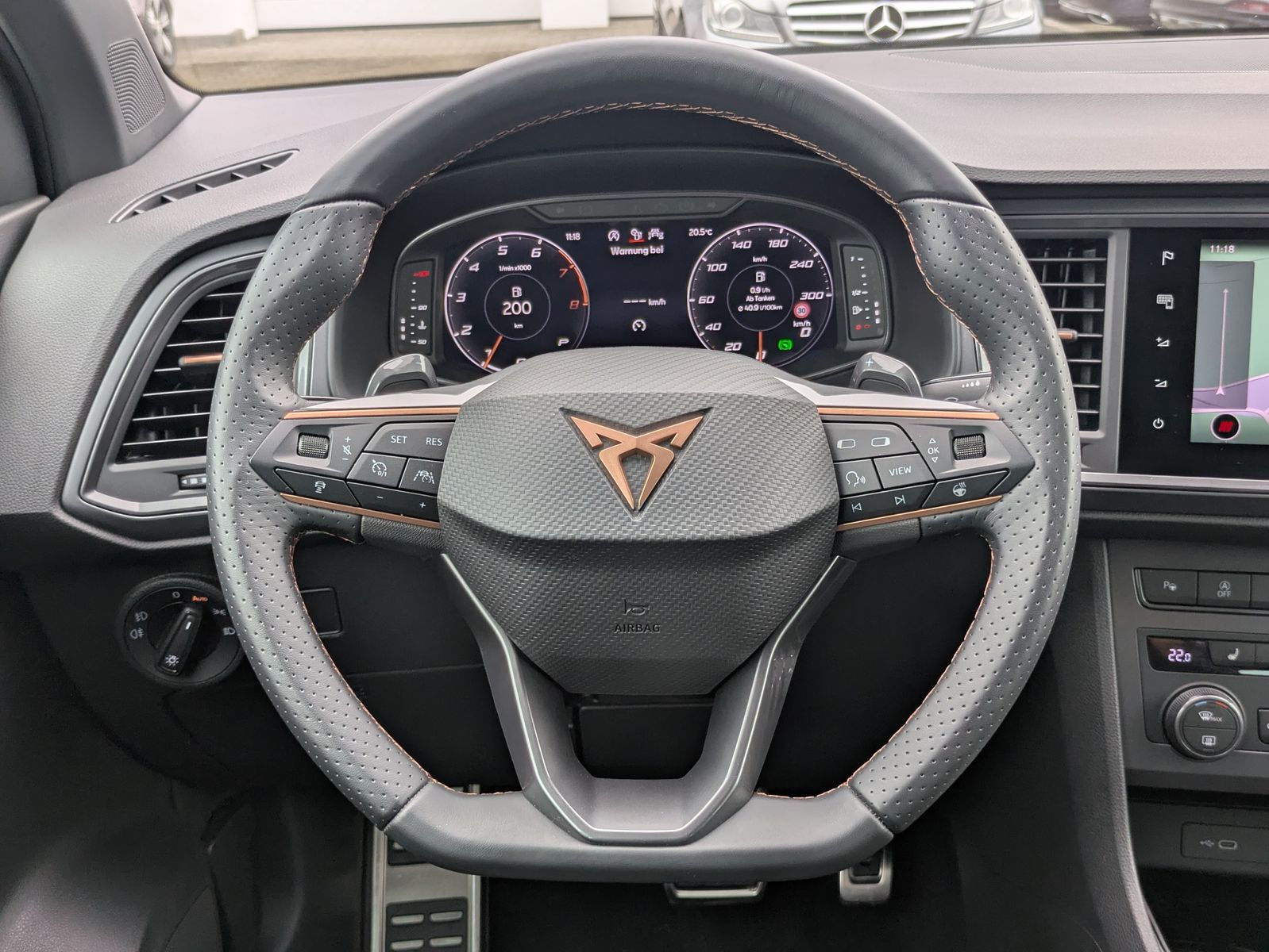Fahrzeugabbildung CUPRA Ateca 1.5 TSI DSG AHK*LED*ACC*APP*KAMERA*19"