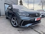 Volkswagen Tiguan Allspace R-Line 4Motion *7-SITZER/PANO* - VW Tiguan Allspace Gebrauchtwagen in Hannover