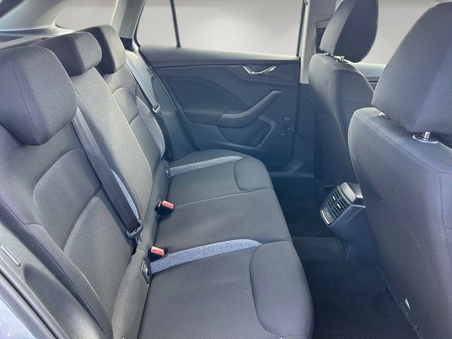 Fahrzeugabbildung SKODA Scala 1.0TSI Active LED+SPURHALTE+BT+USB+++