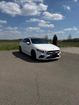 Mercedes-Benz A 250  AMG Line Pano Sitzheizung  19zoll Felgen - : Schwarz, Felge