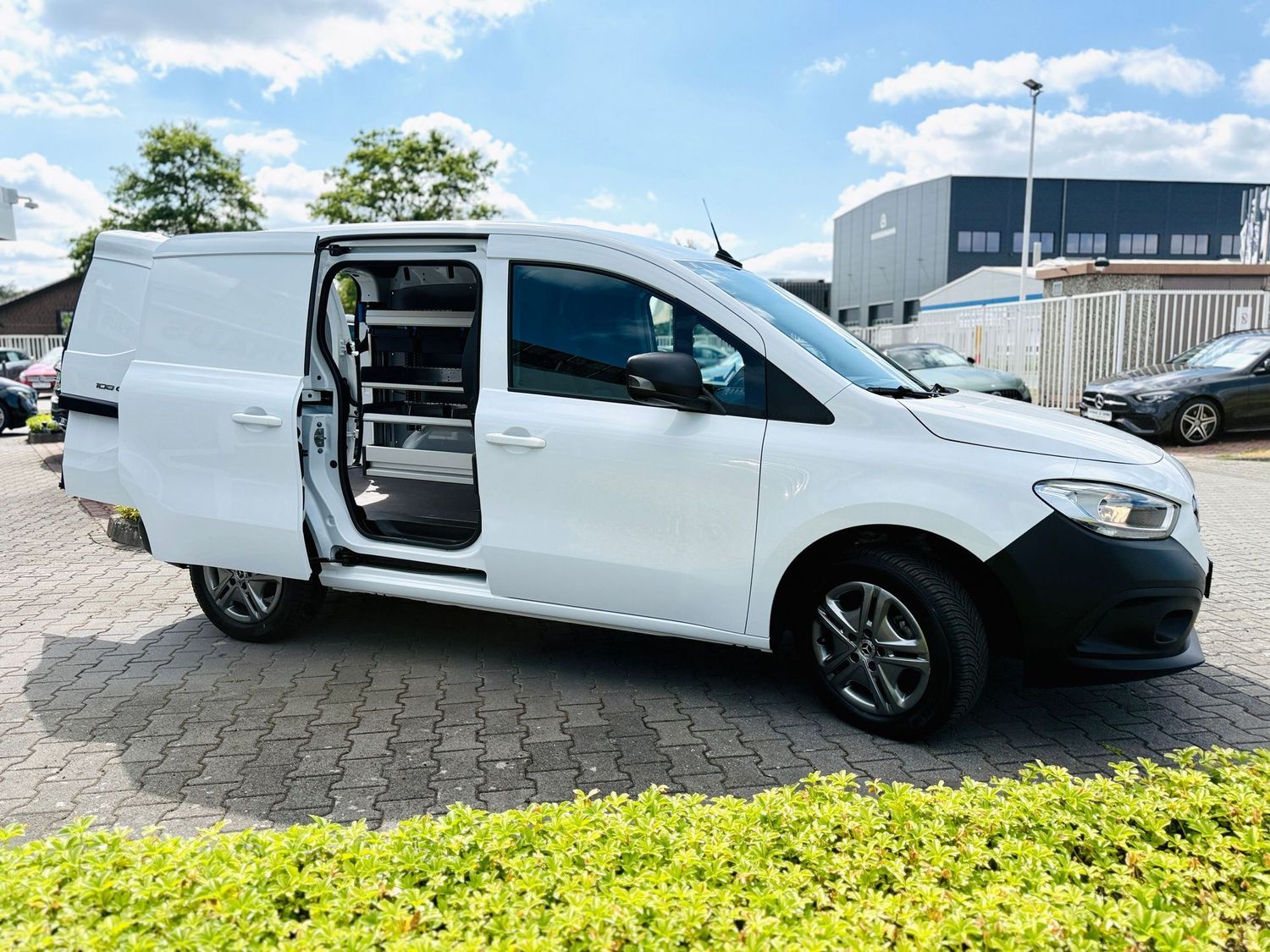 Fahrzeugabbildung Mercedes-Benz Citan 108 CDI PRO, 3-Sitze, Klima, PTS, DAB, SHZ