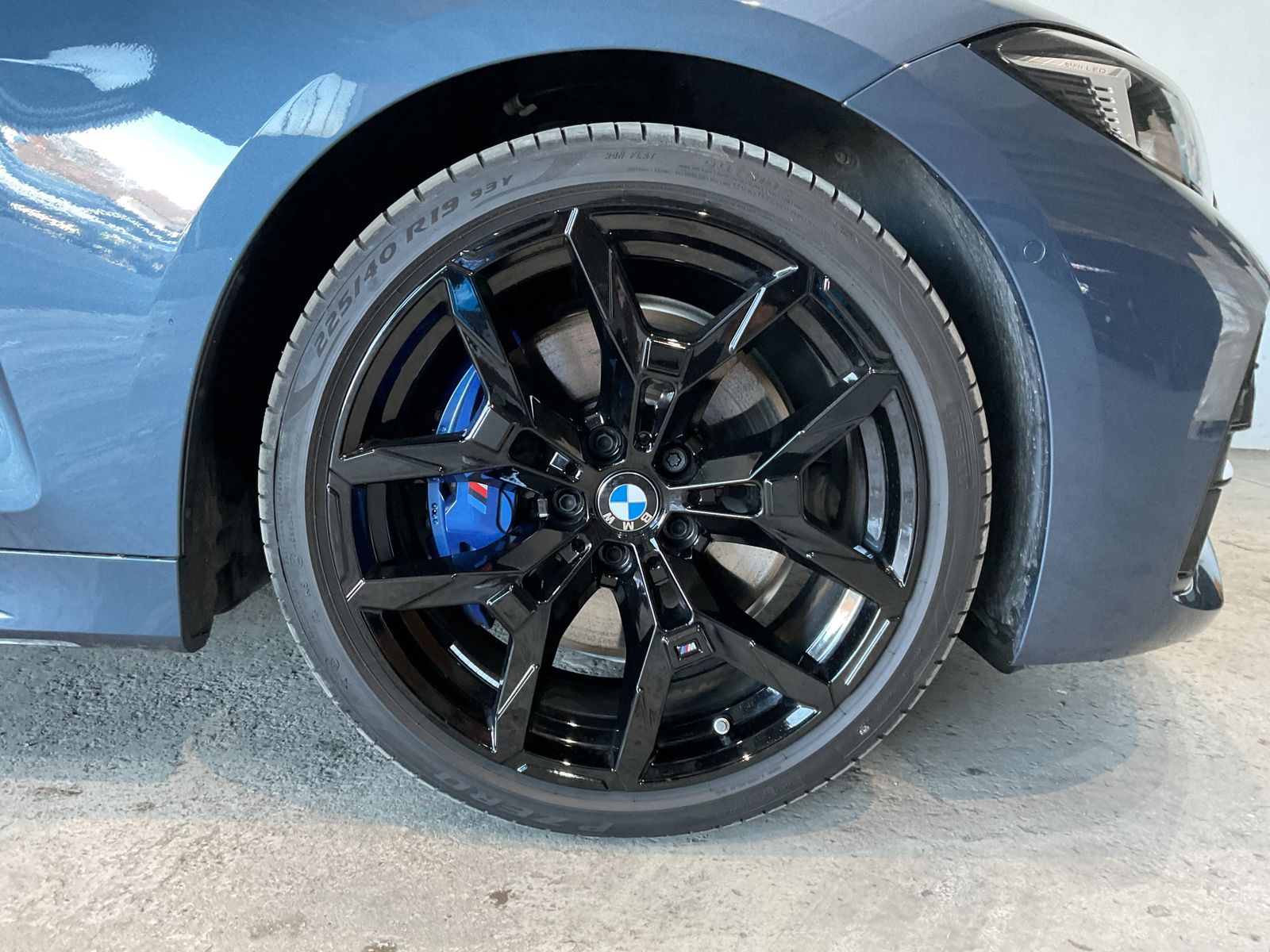 Fahrzeugabbildung BMW M440i xDrive |Nackenwärmer |Lenkradheizung |HK H