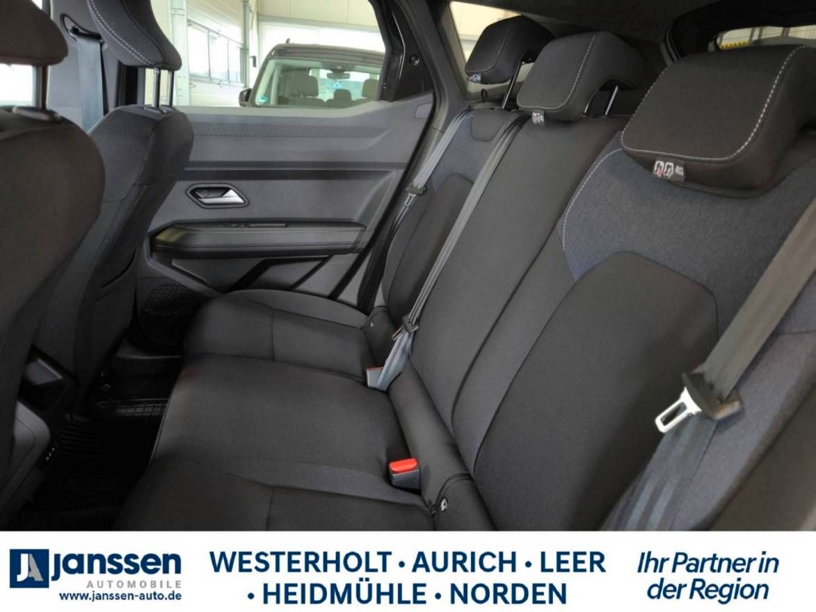 Fahrzeugabbildung Dacia Duster Hybrid 140 Journey