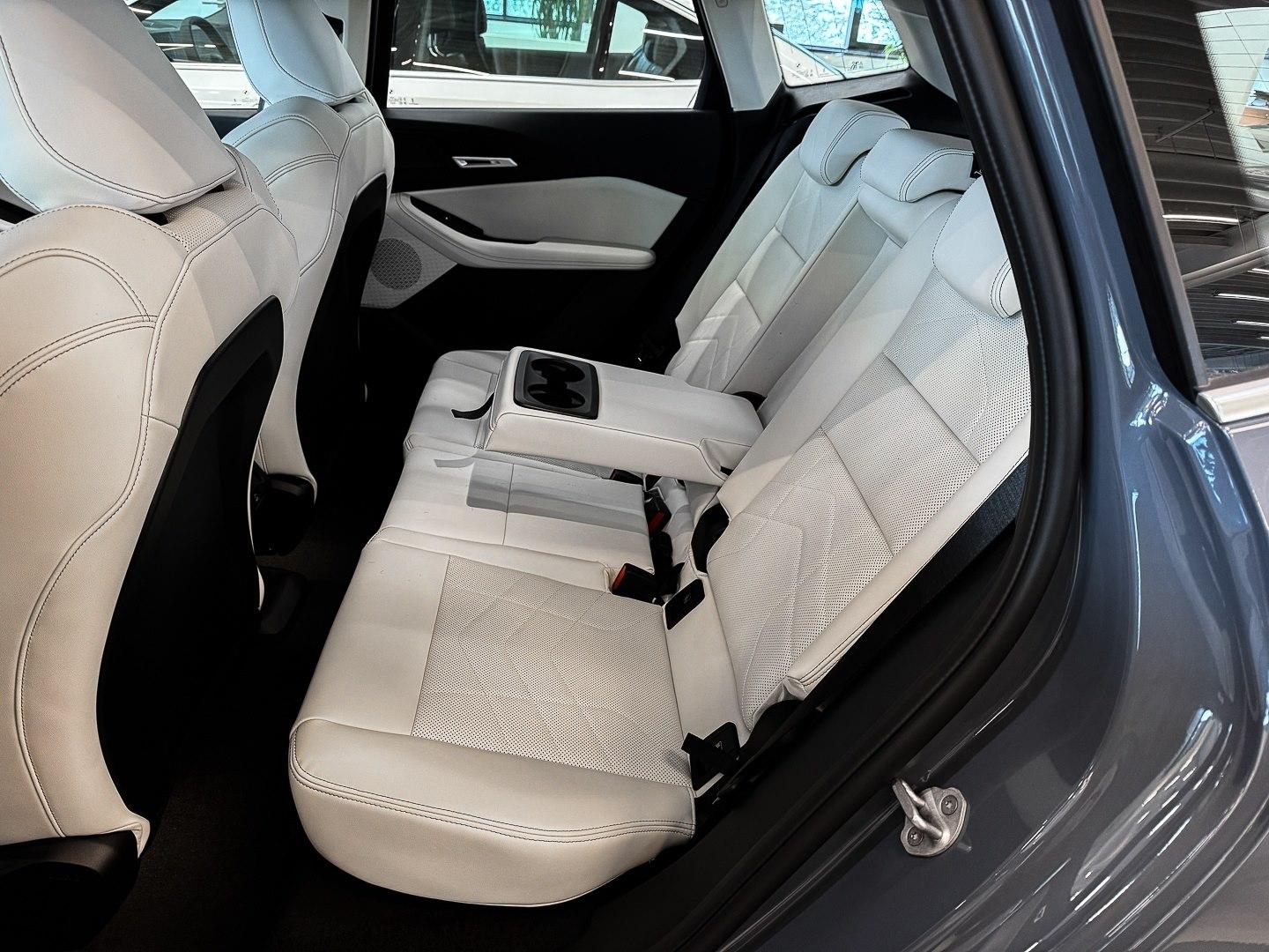 BMW Active 216i Luxury Line PANO RFK NAVI LED Sound Syst., миниатюра 15