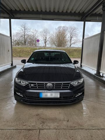VW Passat B8 R-Line