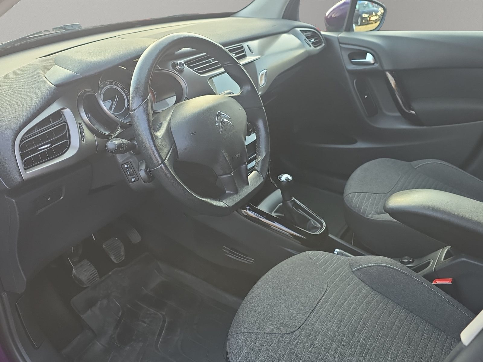 Fahrzeugabbildung Citroën C3 Selection/KLIMA/TÜV NEU/PDC