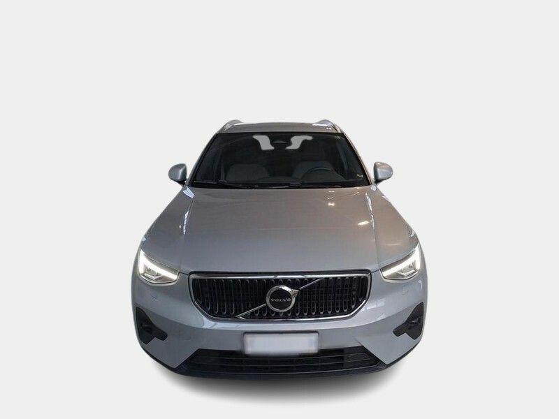 Volvo VOLVO XC40 B4 AWD AUTOMATICO CORE SUV imagem 2