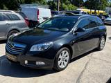 Opel Insignia Sports 2.0 CDTI Active Klima Navi AHK - Opel Insignia Active mit Diesel-Antrieb