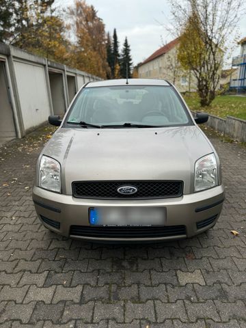 Ford Fusion TÜV 11/26 neu