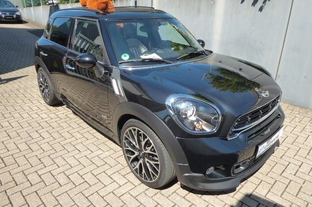 MINI Countryman Cooper S All4 John Cooper Works