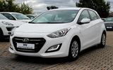 Hyundai i30 1.6 CRDi/VOLL SHEFT/KLIMA/ALLWETTER/PDC/ - Hyundai i30 Gebrauchtwagen in Ludwigshafen