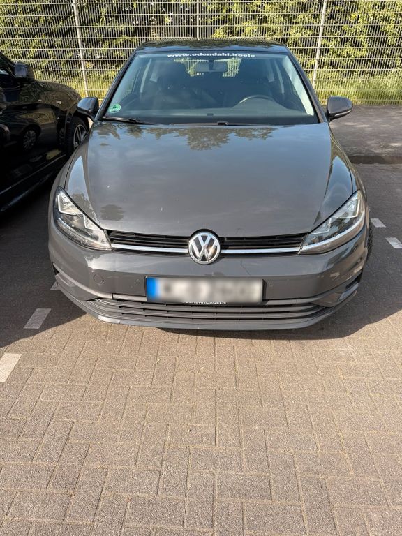 Image of Volkswagen Golf