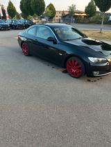 BMW 330i xdrive - BMW 330 aus 2007: Coupe