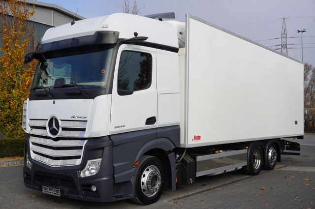 Mercedes-Benz Actros 2542 MP5 6x2 E6 / Kiesling refrigerated t